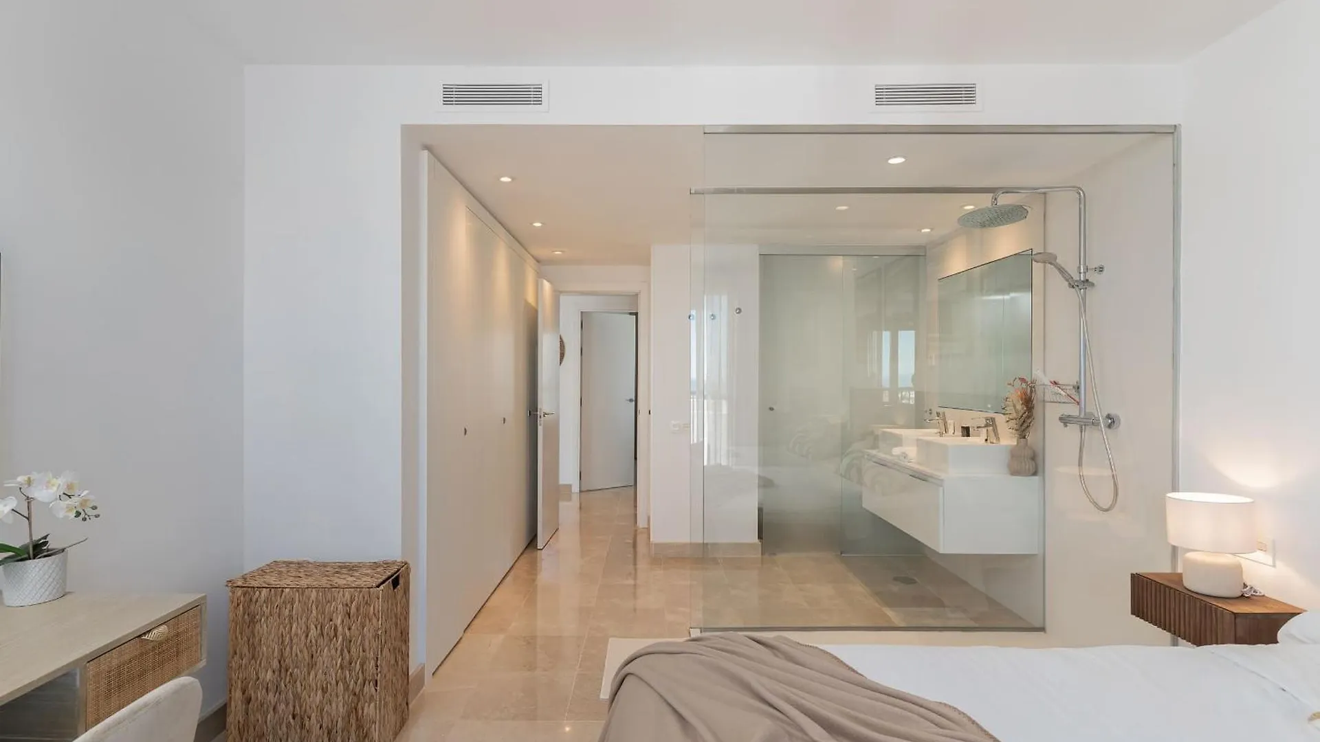 Penthouse -Solarium- 6 Pools 422 Apartment Estepona